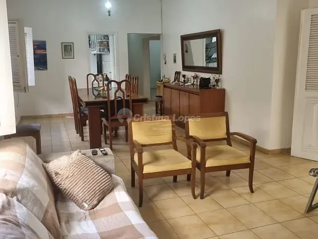 Casa com 480m² 4 quartos e 2 banheiros, à venda, no bairro Centro em Teresina