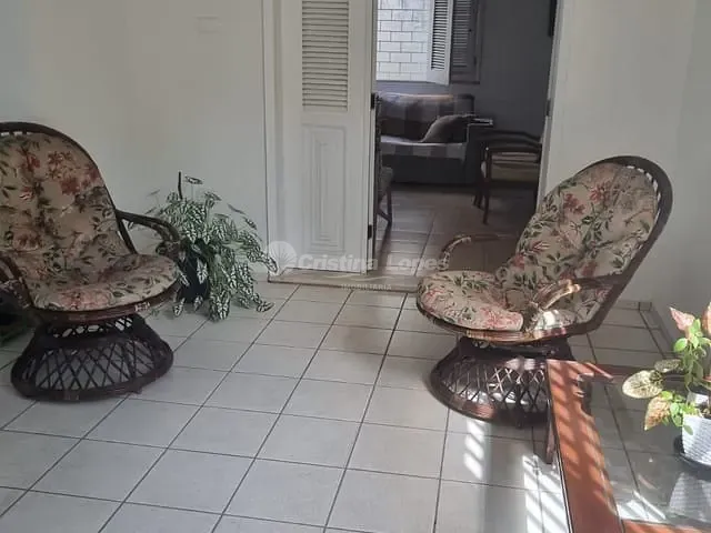 Casa com 480m² 4 quartos e 2 banheiros, à venda, no bairro Centro em Teresina