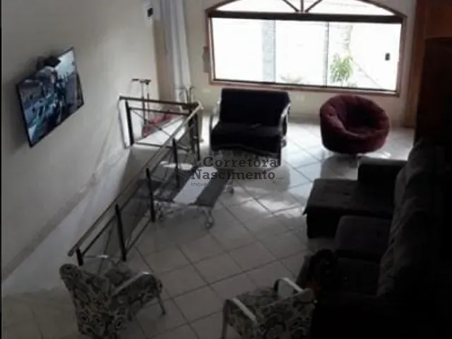Casa com 500m² 3 quartos e 2 banheiros, à venda, no bairro Centro em Santa Branca