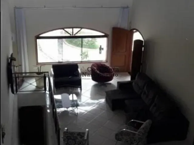 Casa com 500m² 3 quartos e 2 banheiros, à venda, no bairro Centro em Santa Branca