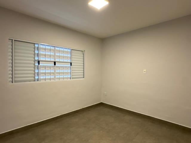 Casa 3 quartos e 1 banheiro, para alugar, no bairro Campo Limpo em Americana