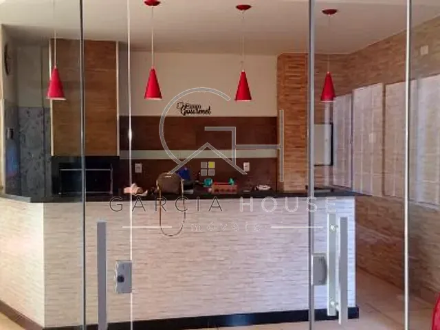 Casa com 200m² 2 quartos e 2 banheiros, à venda, no bairro Parque das amoreiras em Serrana