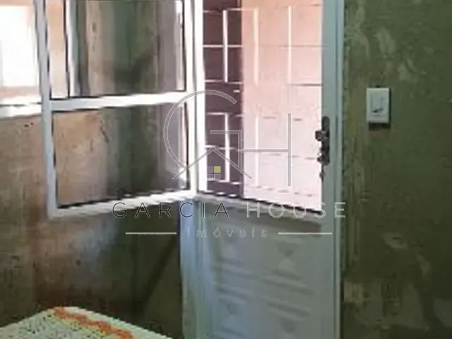 Casa com 200m² 2 quartos e 2 banheiros, à venda, no bairro Parque das amoreiras em Serrana