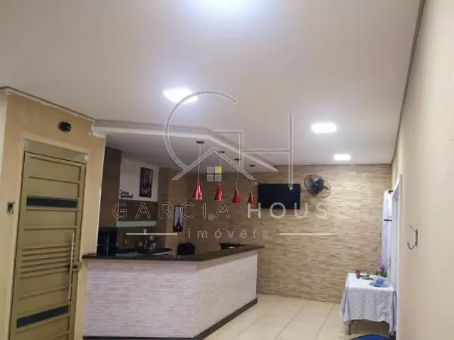 Casa com 200m² 2 quartos e 2 banheiros, à venda, no bairro Parque das amoreiras em Serrana