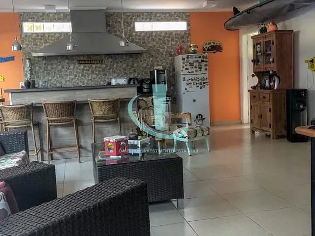 Sobrado com 553m² 3 quartos e 3 banheiros, à venda, no bairro CONDOMÍNIO VIRGÍNIA em ARARAQUARA