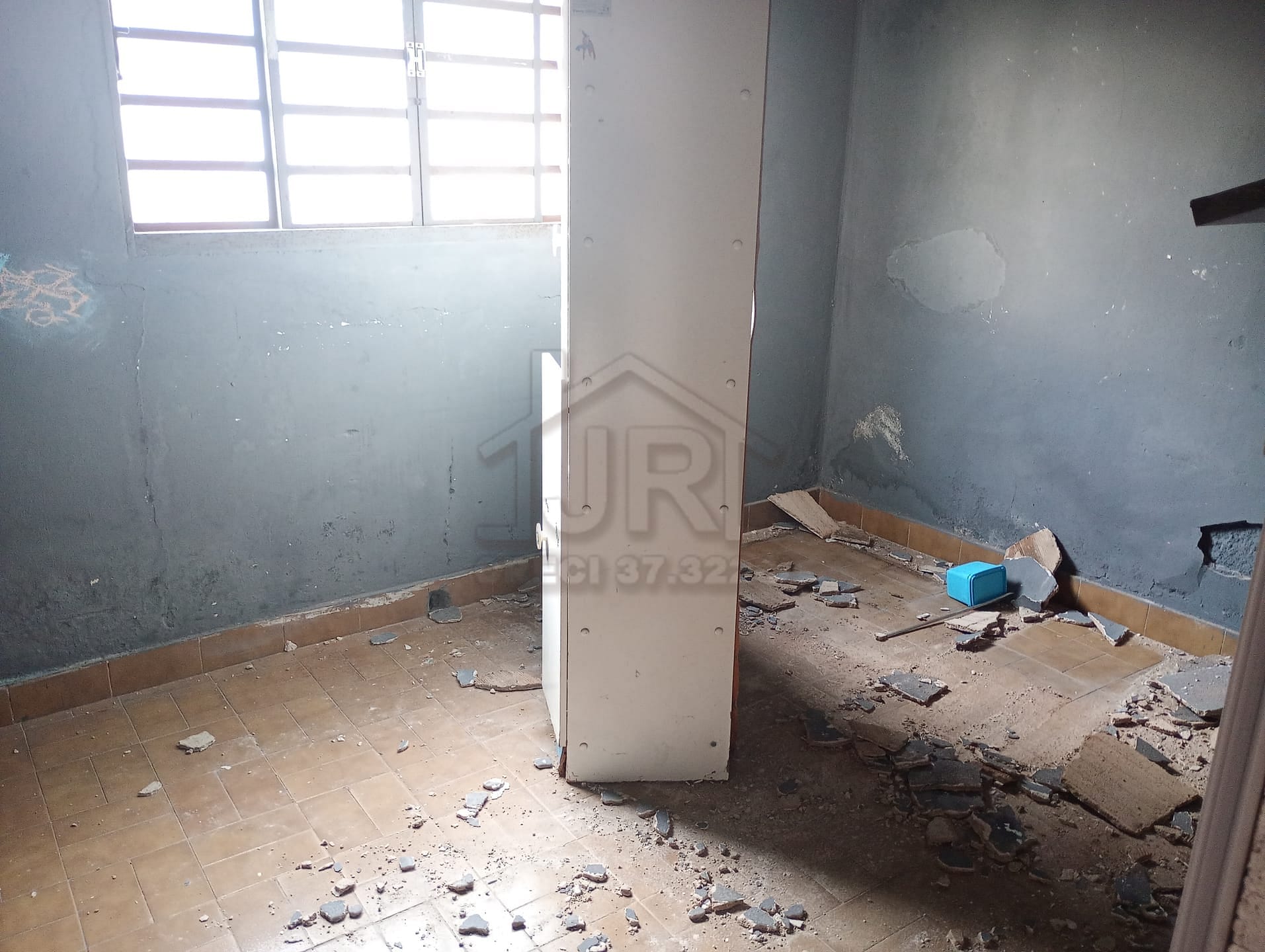 Casa à venda com 2 quartos, 120m² - Foto 8