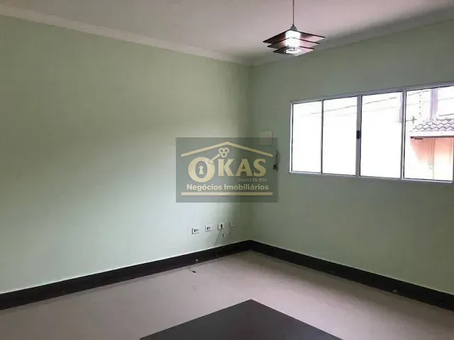 Casa com 230m² 3 quartos e 2 banheiros, à venda, no bairro Jardim Modelo em Suzano