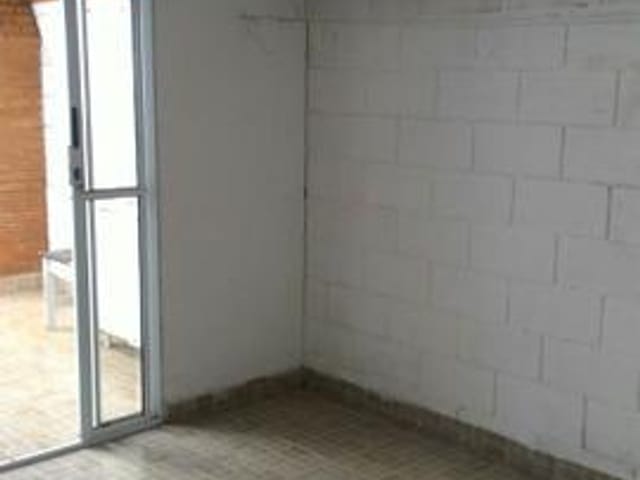 Casa com 56m² 2 quartos e 1 banheiro, à venda, no bairro Parque Emerson em Vargem Grande Paulista