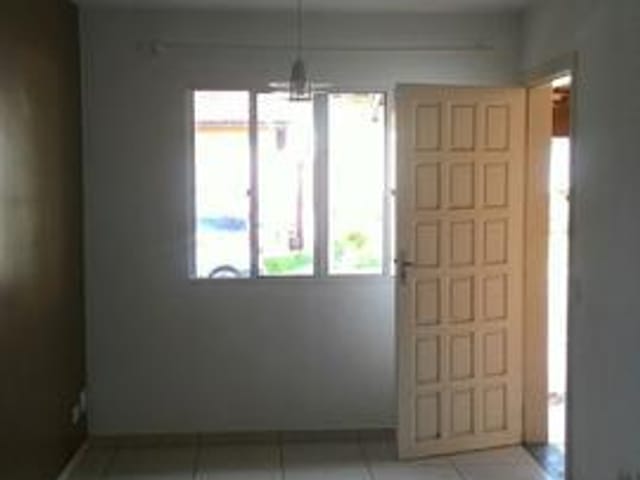 Casa com 56m² 2 quartos e 1 banheiro, à venda, no bairro Parque Emerson em Vargem Grande Paulista