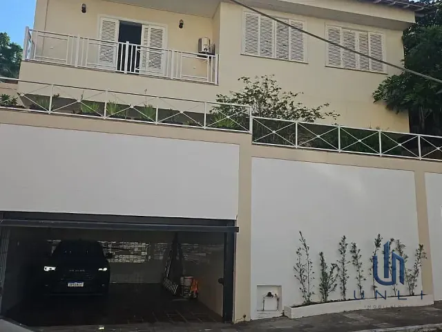 Casa 4 quartos e 3 banheiros, à venda, no bairro Verbo Divino em Barra Mansa