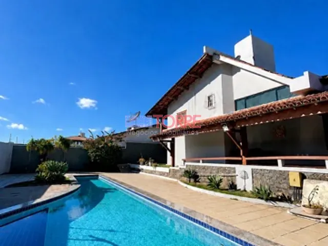 Casa 3 quartos e 3 banheiros, à venda ou para alugar, no bairro Nova Califórnia  em Itabuna