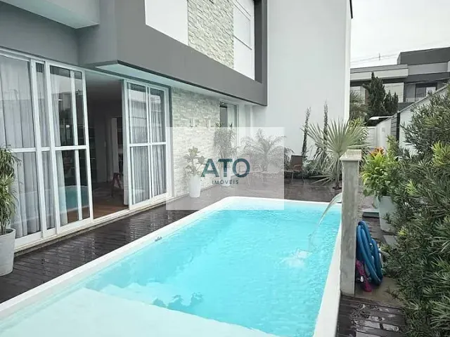Casa com 360m² 3 quartos e 2 banheiros, à venda, no bairro Areias em Tijucas