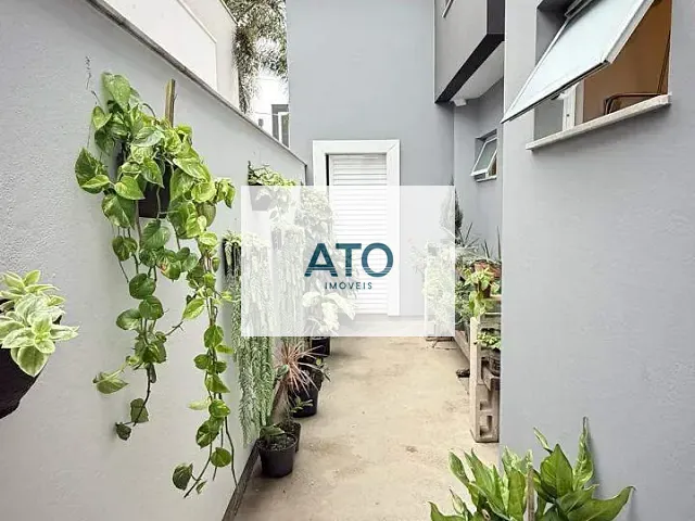 Casa com 360m² 3 quartos e 2 banheiros, à venda, no bairro Areias em Tijucas