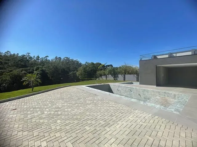 Casa 4 quartos e 5 banheiros, à venda, no bairro Olho D'Água em Mairiporã
