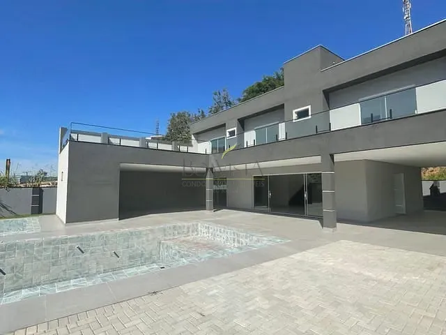 Casa 4 quartos e 5 banheiros, à venda, no bairro Olho D'Água em Mairiporã