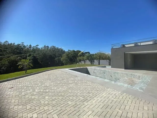 Casa 4 quartos e 5 banheiros, à venda, no bairro Olho D'Água em Mairiporã