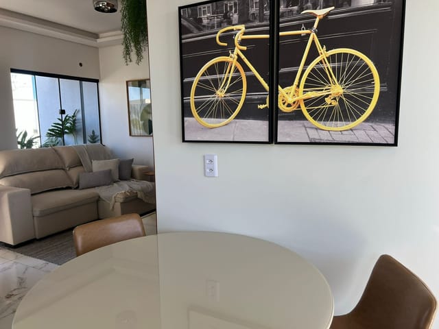 Casa com 216m² 3 quartos e 1 banheiro, à venda, no bairro Parque Amazonas em Sinop