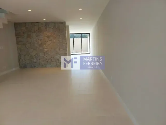 Casa 3 quartos e 3 banheiros, para alugar, no bairro Recreio dos Bandeirantes em Rio de Janeiro