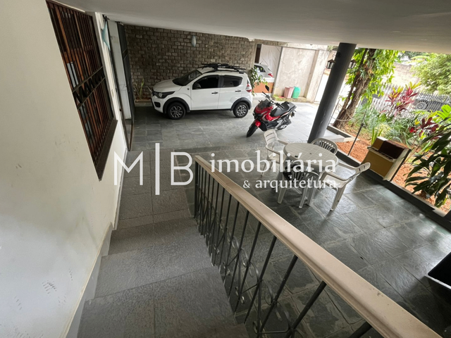 Casa 4 quartos e 4 banheiros, à venda, no bairro Independência em Cataguases
