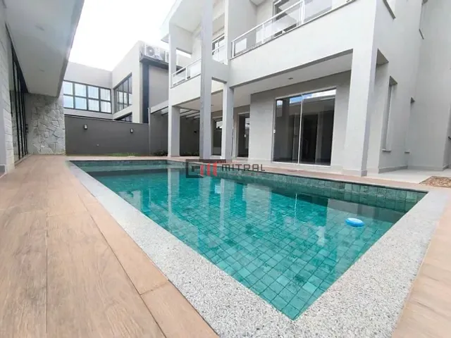 Casa 4 quartos e 5 banheiros, para alugar, no bairro Esperança em Londrina
