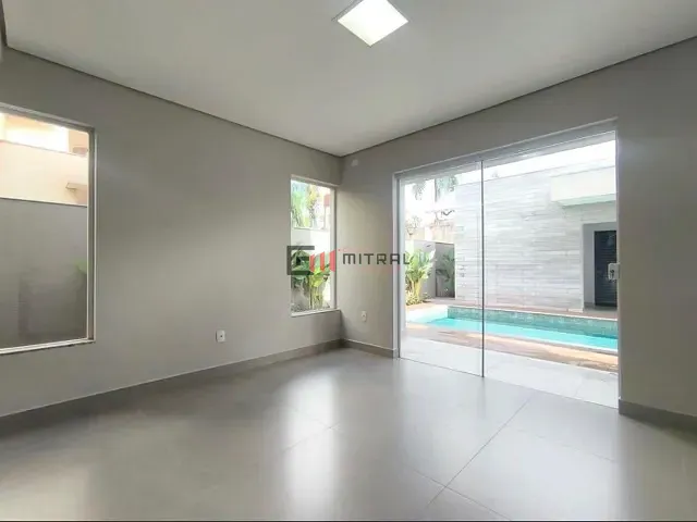 Casa 4 quartos e 5 banheiros, para alugar, no bairro Esperança em Londrina