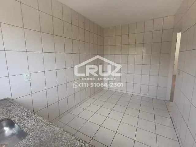 Casa 2 quartos e 1 banheiro, para alugar, no bairro Morro Grande em Caieiras