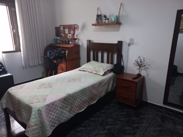 Casa com 1853m² 3 quartos e 2 banheiros, à venda, no bairro São Geraldo em Aparecida