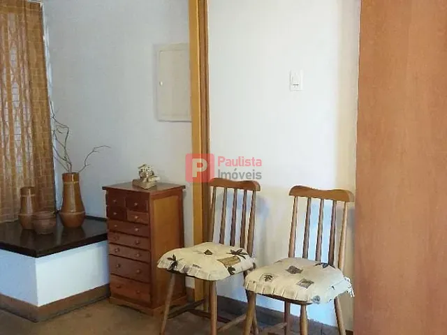 Casa com 1076m² 4 quartos e 3 banheiros, à venda, no bairro Vila Santo Antônio em Cotia
