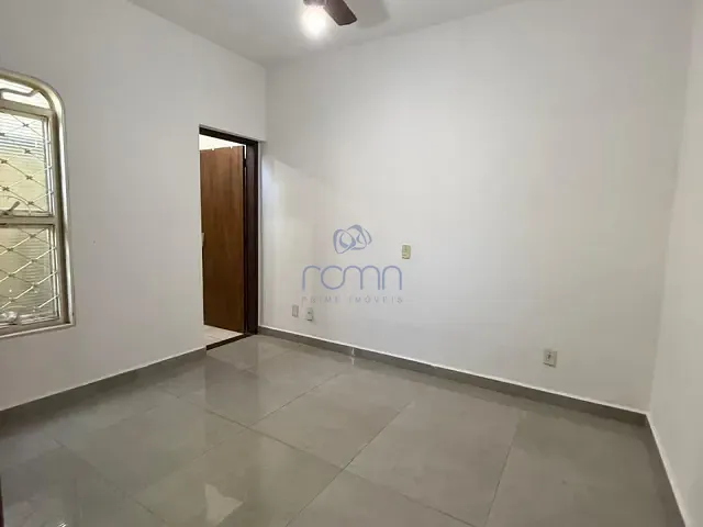 Casa 4 quartos e 1 banheiro, para alugar, no bairro Vila Ercília em São José do Rio Preto