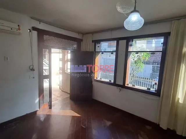Casa para alugar, no bairro Centro em Itabuna