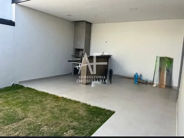 Casa com 2006m² 2 quartos e 3 banheiros, à venda, no bairro Chácara Belo Horizonte em Taubaté