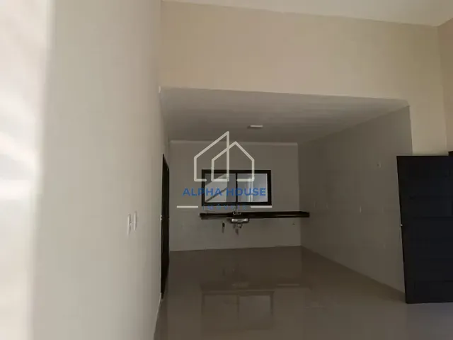 Casa com 204m² 3 quartos e 2 banheiros, à venda, no bairro Santa Clara em Pindamonhangaba