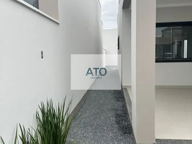 Casa com 82m² 2 quartos e 1 banheiro, à venda, no bairro Areias Bosque da mata em Tijucas
