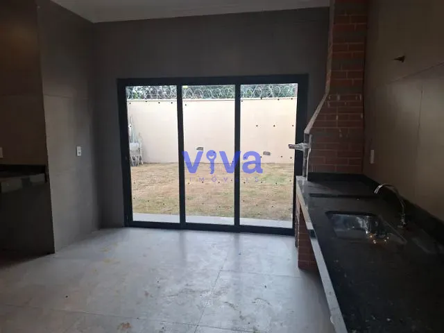 Casa com 239m² 3 quartos e 2 banheiros, à venda, no bairro Pontal Sul - Acréscimo em Aparecida de Goiânia