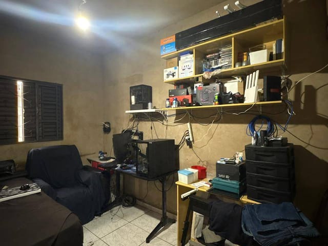 Casa 2 quartos e 1 banheiro, à venda, no bairro Jardim Santa Eliza em Americana