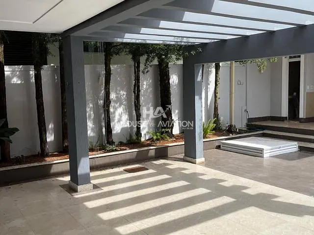 Casa 4 quartos e 4 banheiros, para alugar, no bairro Loteamento Portal do Sol II em Goiânia
