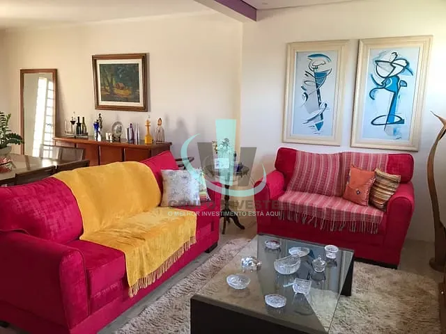 Casa com 308m² 3 quartos e 4 banheiros, à venda ou para alugar, no bairro Jardim dos Flamboyants em Araraquara