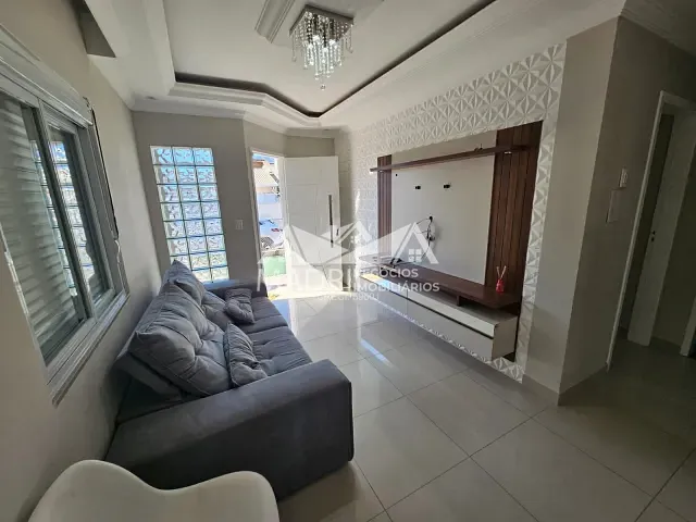 Casa com 200m² 3 quartos e 2 banheiros, para alugar, no bairro Madri em Palhoça