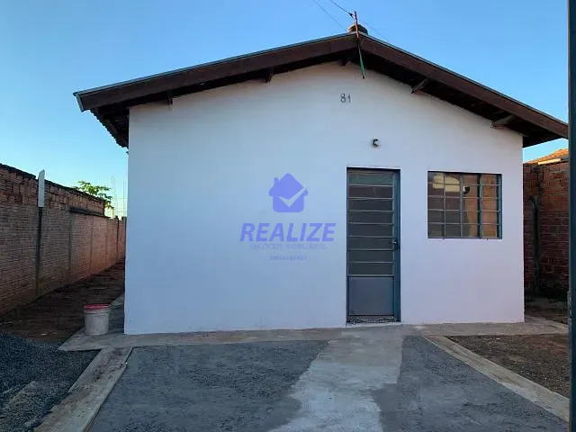Casa com 200m², à venda, no bairro Santa Maria I em Botucatu