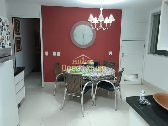Casa com 200m² 2 quartos e 4 banheiros, à venda, no bairro Jardim Primavera em Volta Redonda