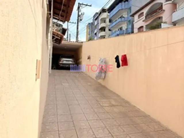 Casa 3 quartos e 4 banheiros, à venda, no bairro PARQUE SÃO JOÃO em Itabuna