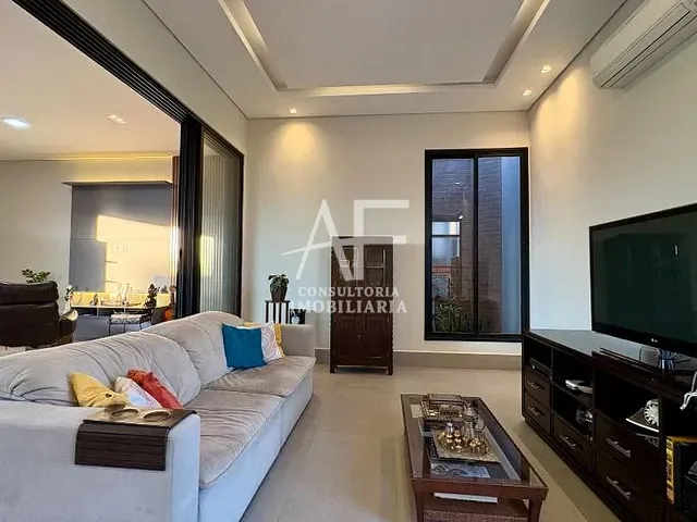 Casa com 250m² 3 quartos e 4 banheiros, à venda, no bairro Bairro dos Guedes em Tremembé