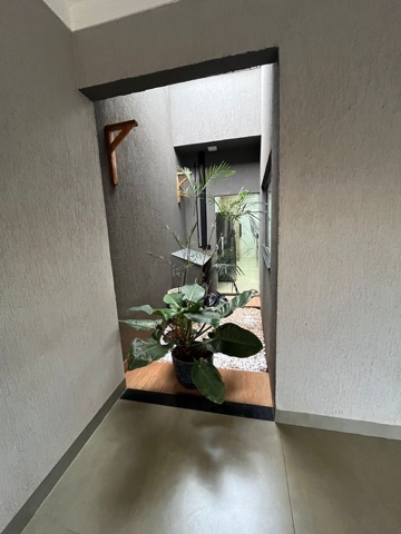 Foto do Casa - Casa à Venda no Residencial Solar dos Ataídes II | 3 Quartos (1 Suíte com Closet), Área Gourmet com Churrasqueira, 2 Vagas, 137m² Construídos | ApêHouse | Imobi