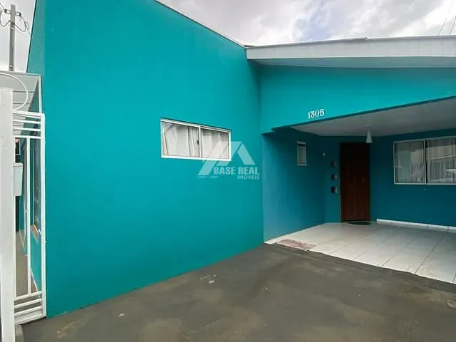 Casa 4 quartos e 3 banheiros, à venda, no bairro Industrial em Guarapuava