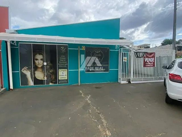 Casa 4 quartos e 3 banheiros, à venda, no bairro Industrial em Guarapuava