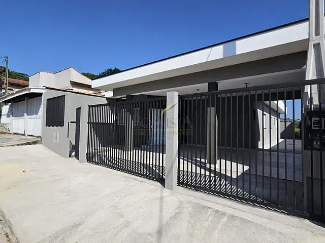 Casa 3 quartos e 3 banheiros, à venda, no bairro Loteamento Recanto dos Girassois I em Piracaia