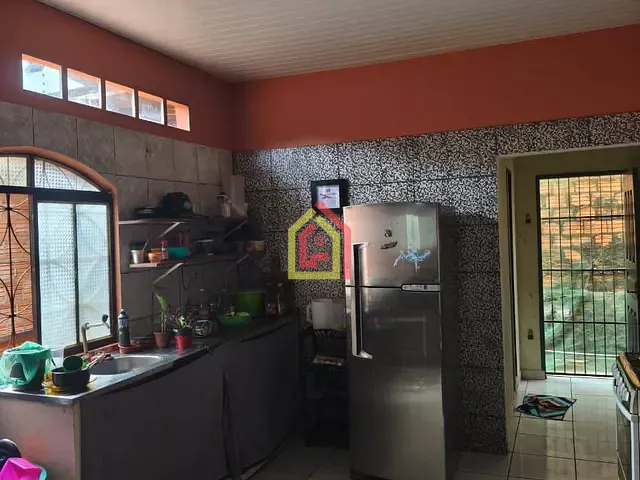 Casa 3 quartos e 2 banheiros, à venda, no bairro Novo Horizonte em Marabá