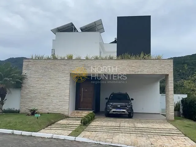 Casa com 371m² 3 quartos e 4 banheiros, à venda, no bairro Vargem Grande em Florianópolis