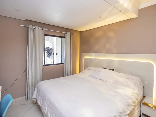 Casa com 133m² 3 quartos e 3 banheiros, à venda, no bairro Campo Comprido em Curitiba