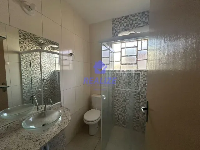 Casa com 125m² 3 quartos e 2 banheiros, para alugar, no bairro Vila Nova Botucatu em Botucatu